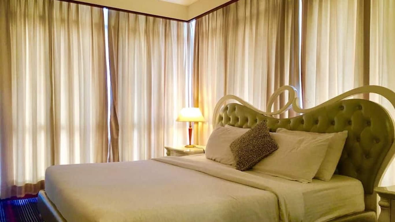 Makam Service Suites Times Square