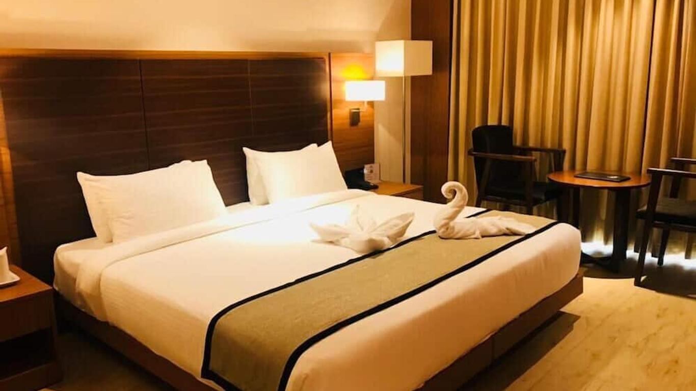 Grand Tamanna Hotel