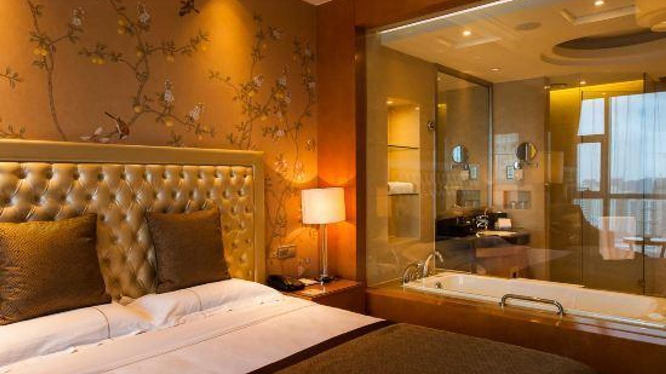 Binjiang International Hotel
