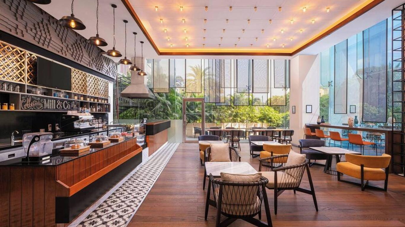 Renaissance Ahmedabad Hotel