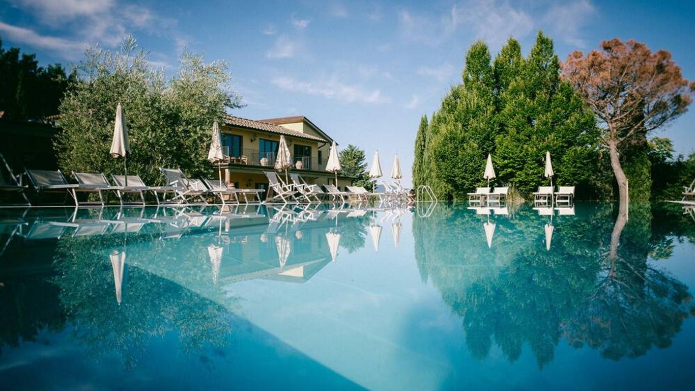 Hotel Fattoria degli Usignoli