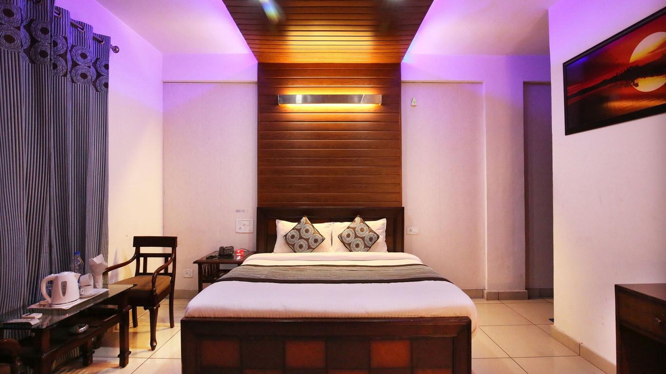 Oyo 1732 Hotel The Days Inn