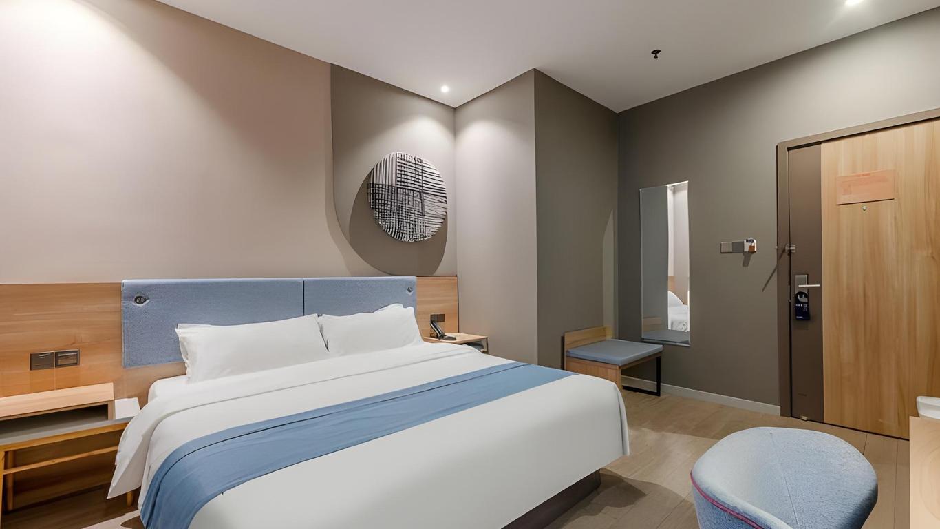 Home Inn Neo Guangzhou Zhujiang New Town