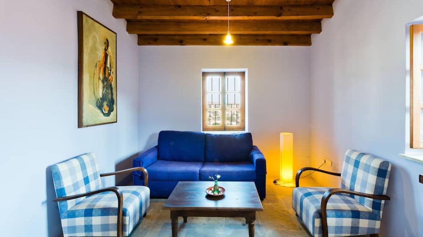 Eveleos Country House