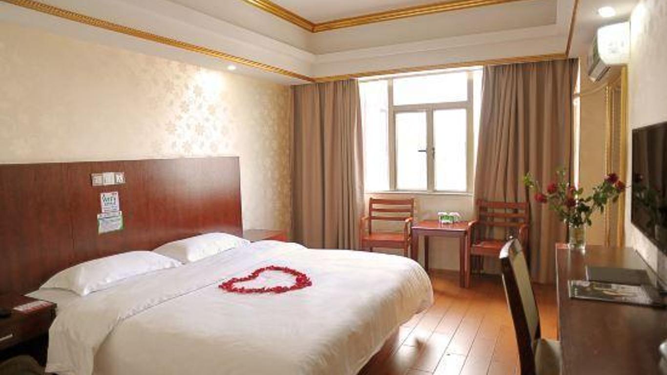 Huifeng Hotel