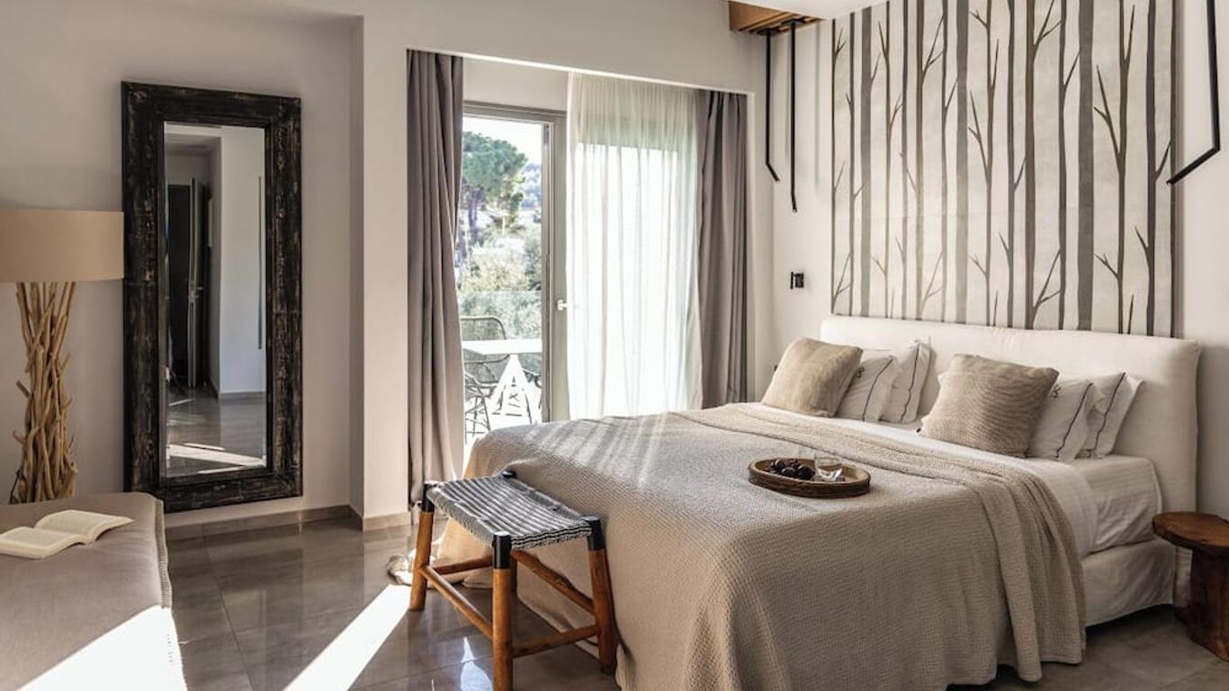 Blue Carpet Luxury Suites