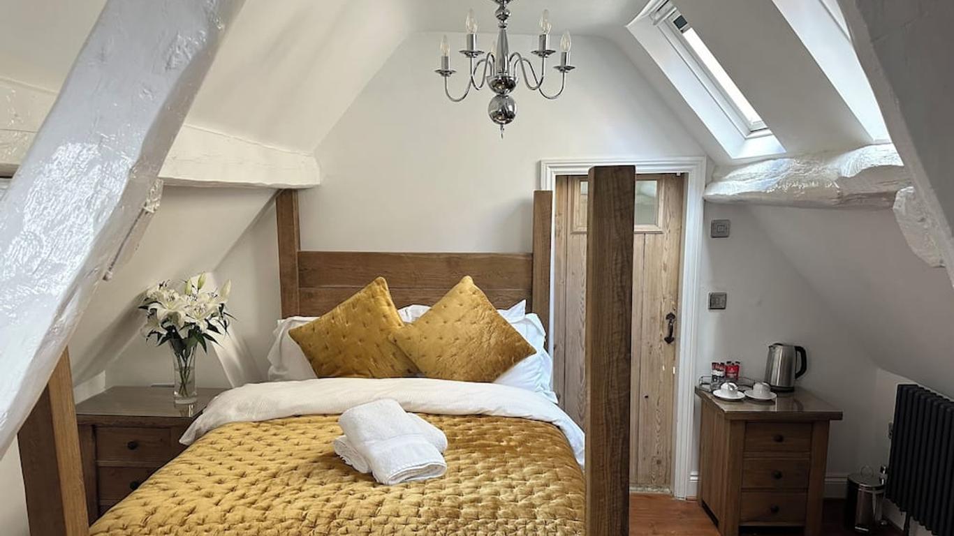 The Barrington Guesthouse Hotel