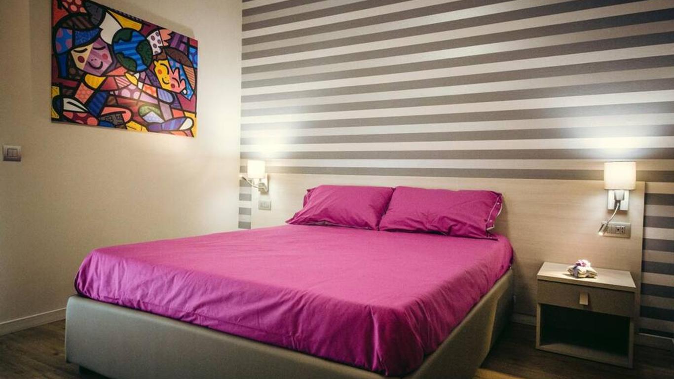 Bed Room