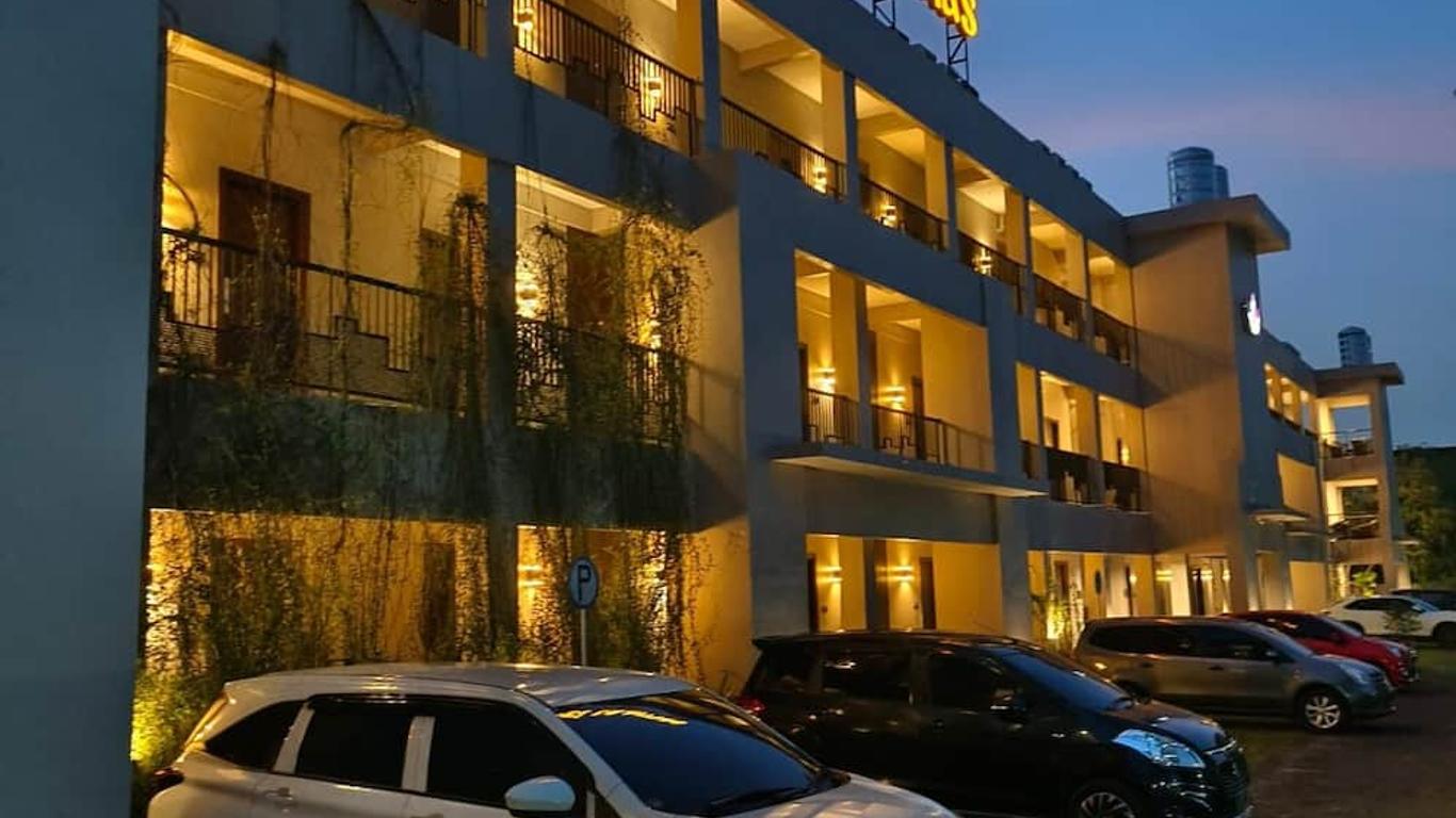 Hotel Tilamas