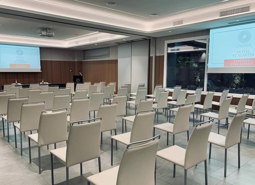 Sala de conferencias Foto