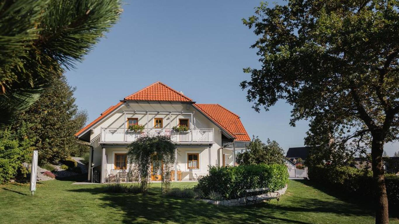 Gästehaus Pension Lang