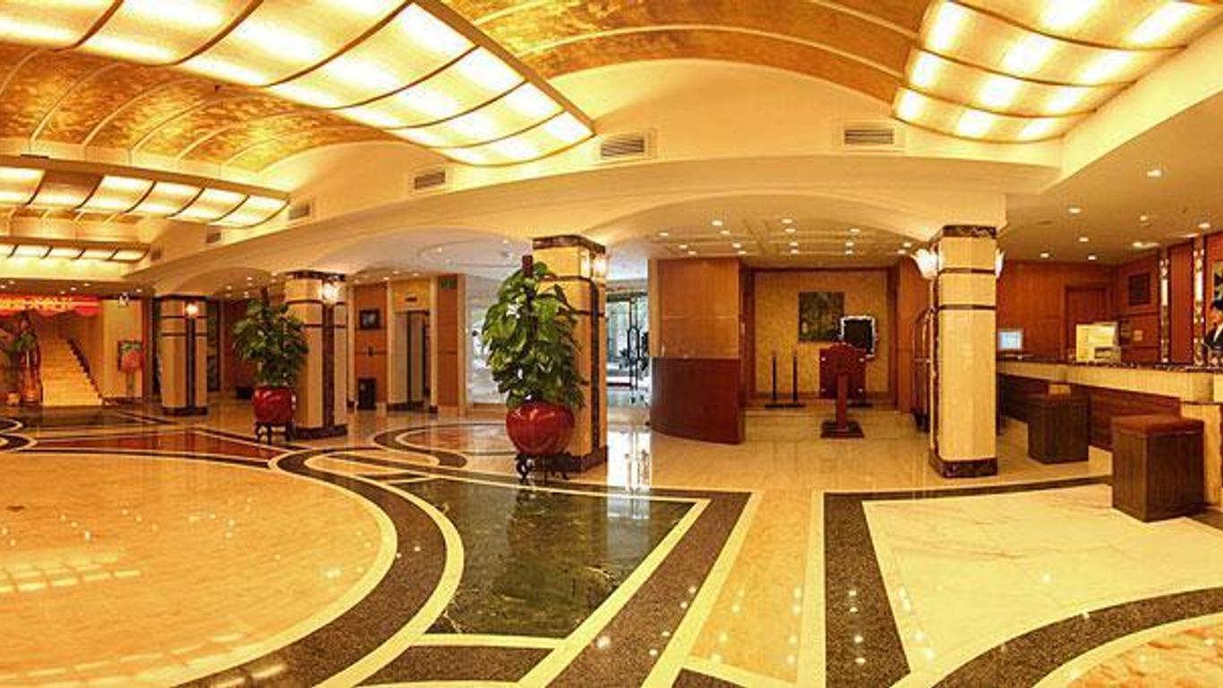 Yangtze Hotel Wuhan