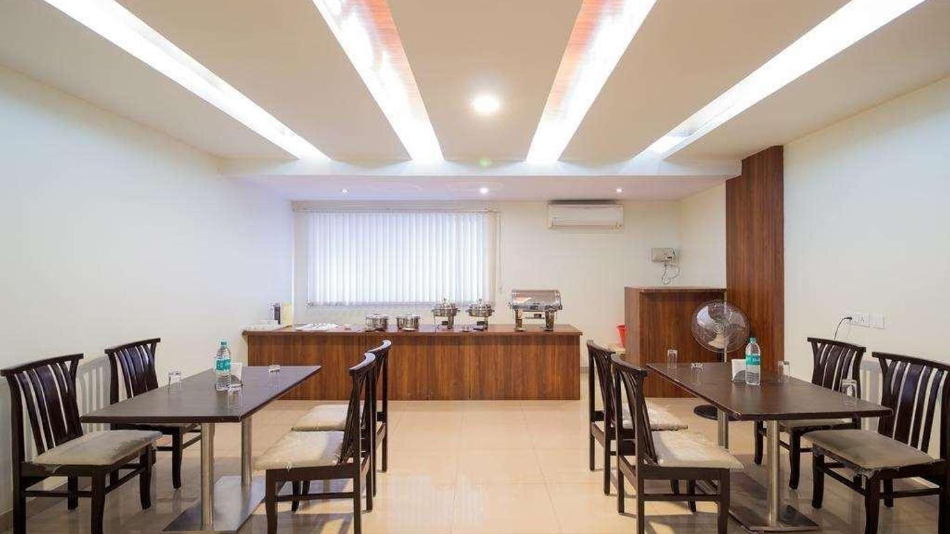 Hotel Krrish Inn