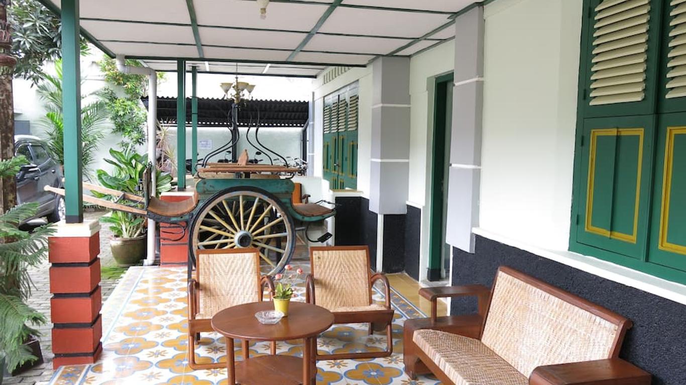 Pamularsih Homestay