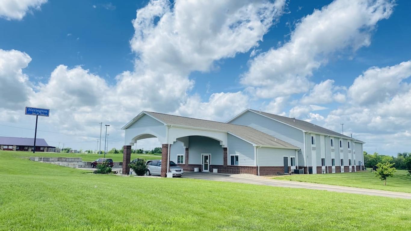 Herington Inn and Suites