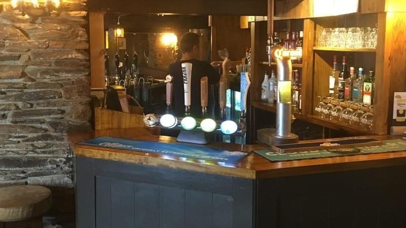 The Dolphin Inn