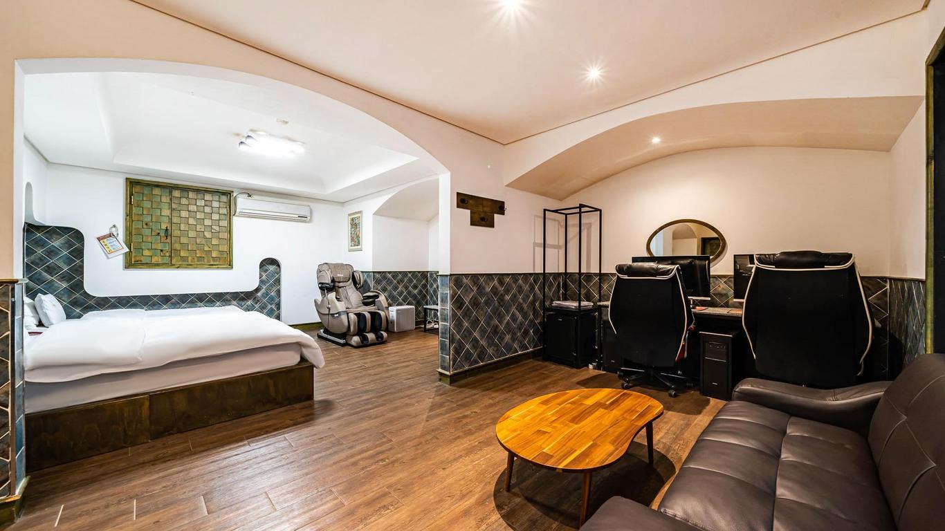 Sintanjin Rohas Motel