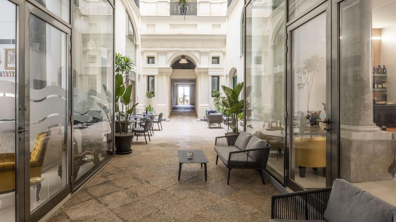 Central Gallery Rooms- Palazzo D'ali' Staiti XIX