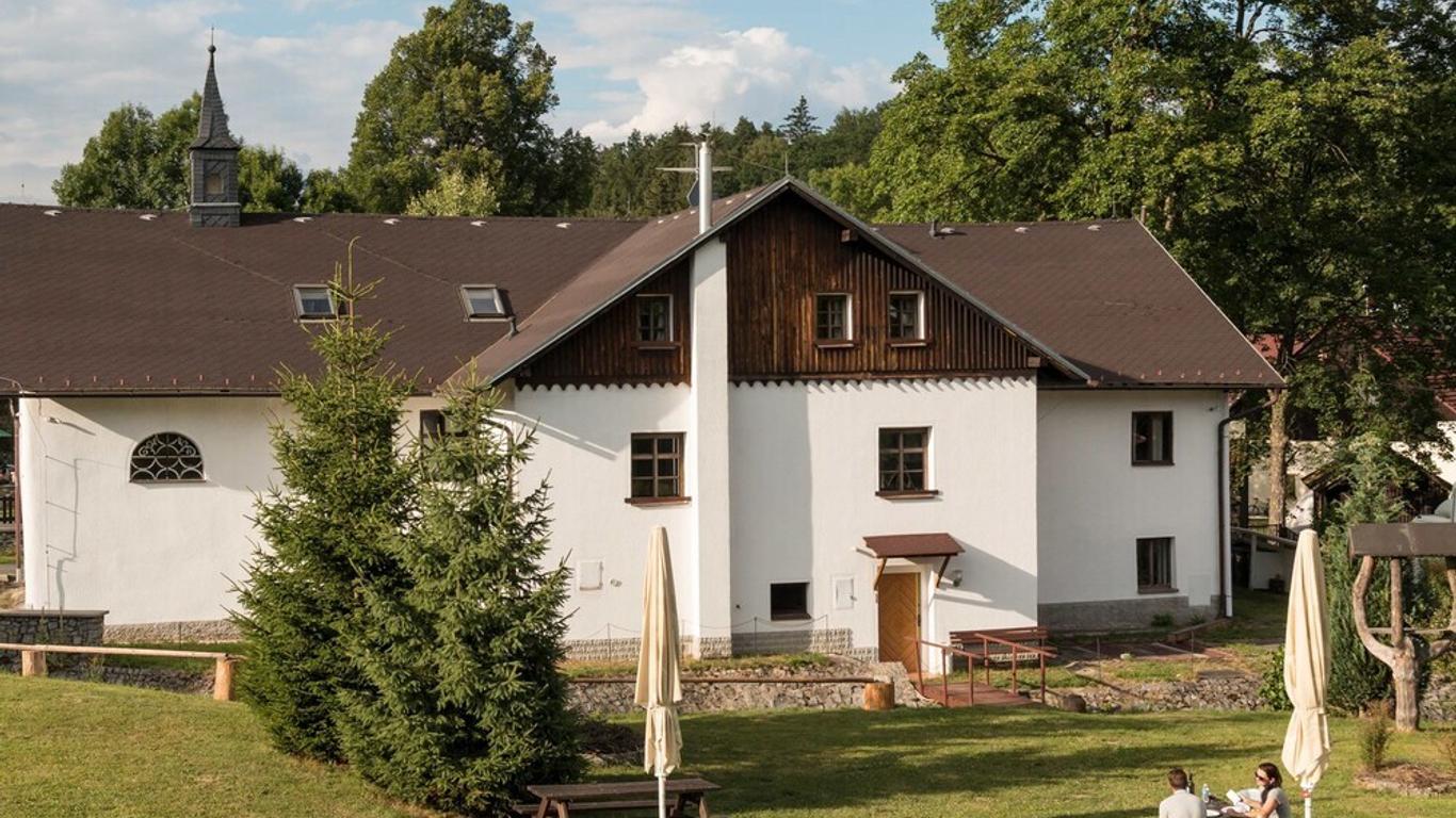 Outline B&b Jiricna
