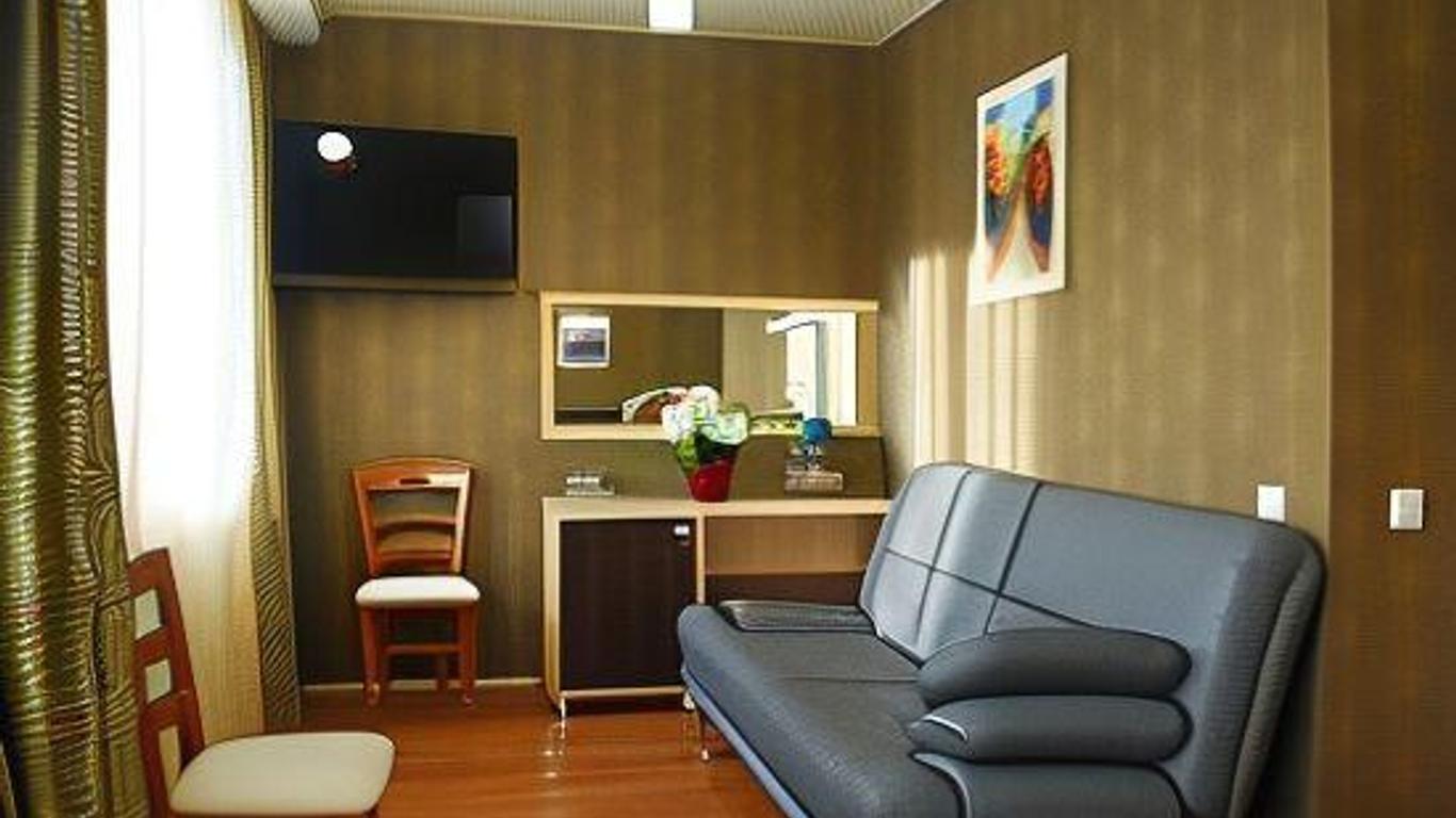 Bravo Lux Hotel