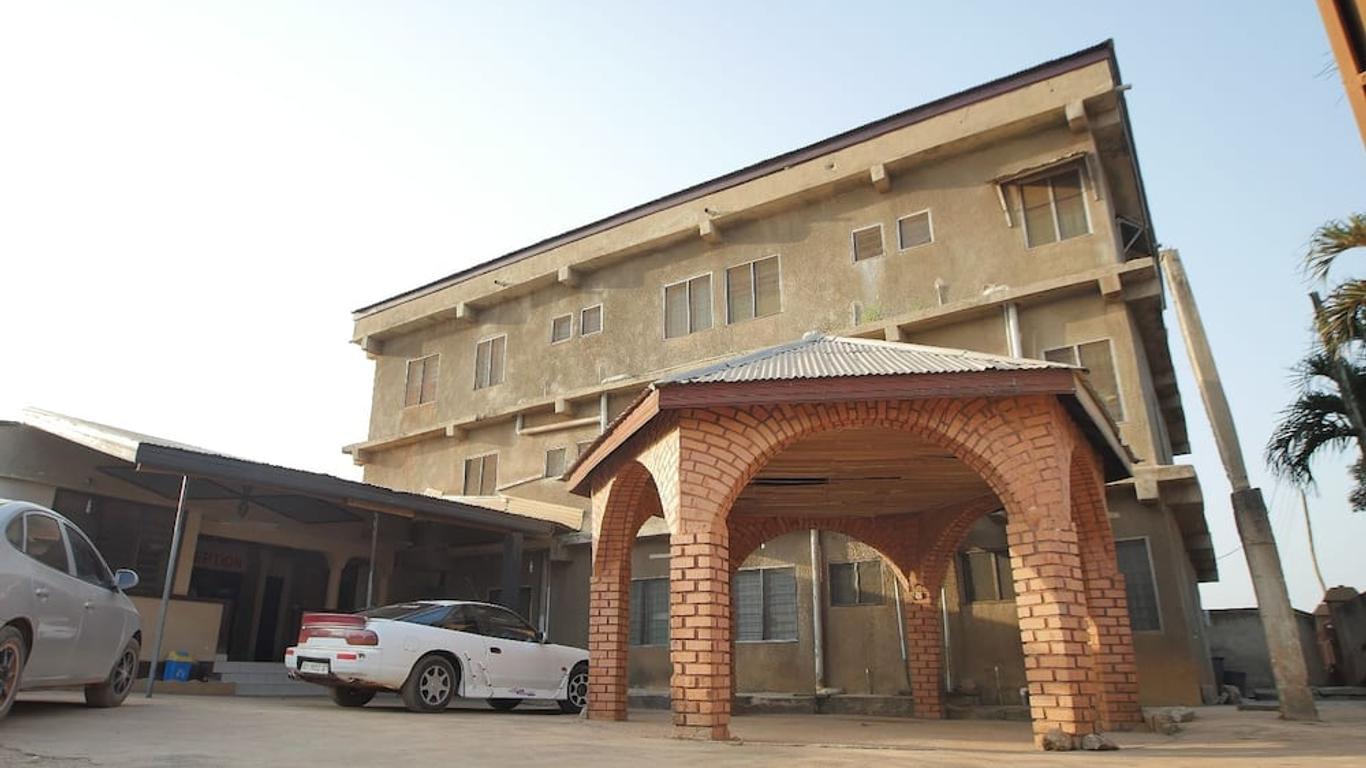 Feliama Hotel