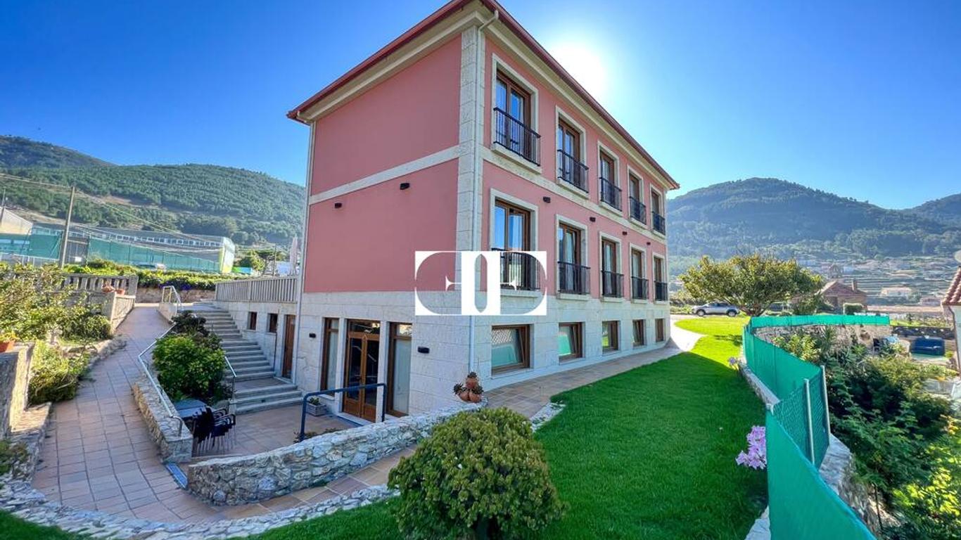 Hotel A Raiña