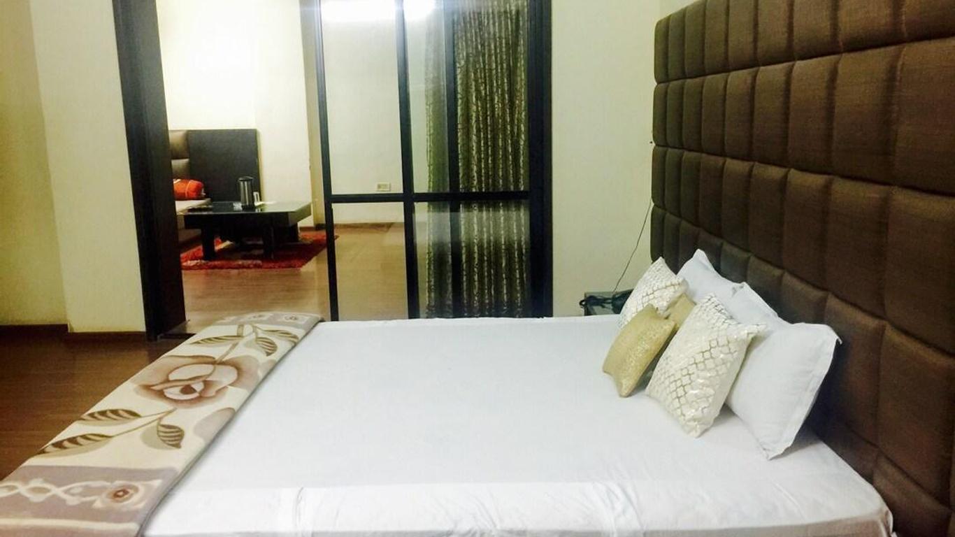 Hotel Sharda