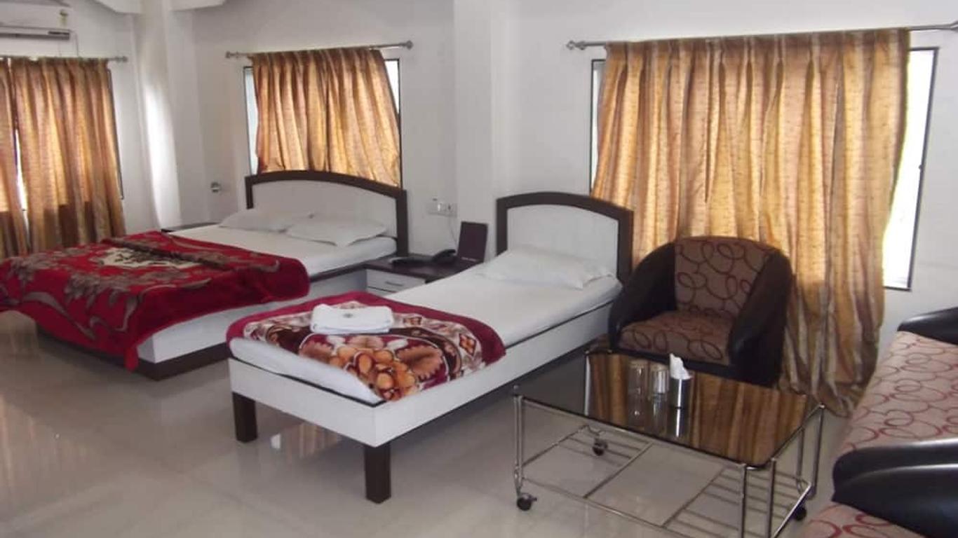 Hotel Bhola