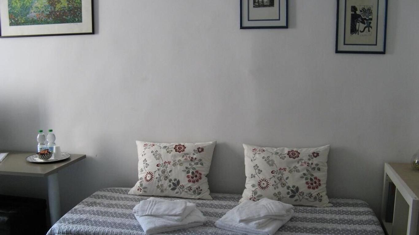 Venice Home