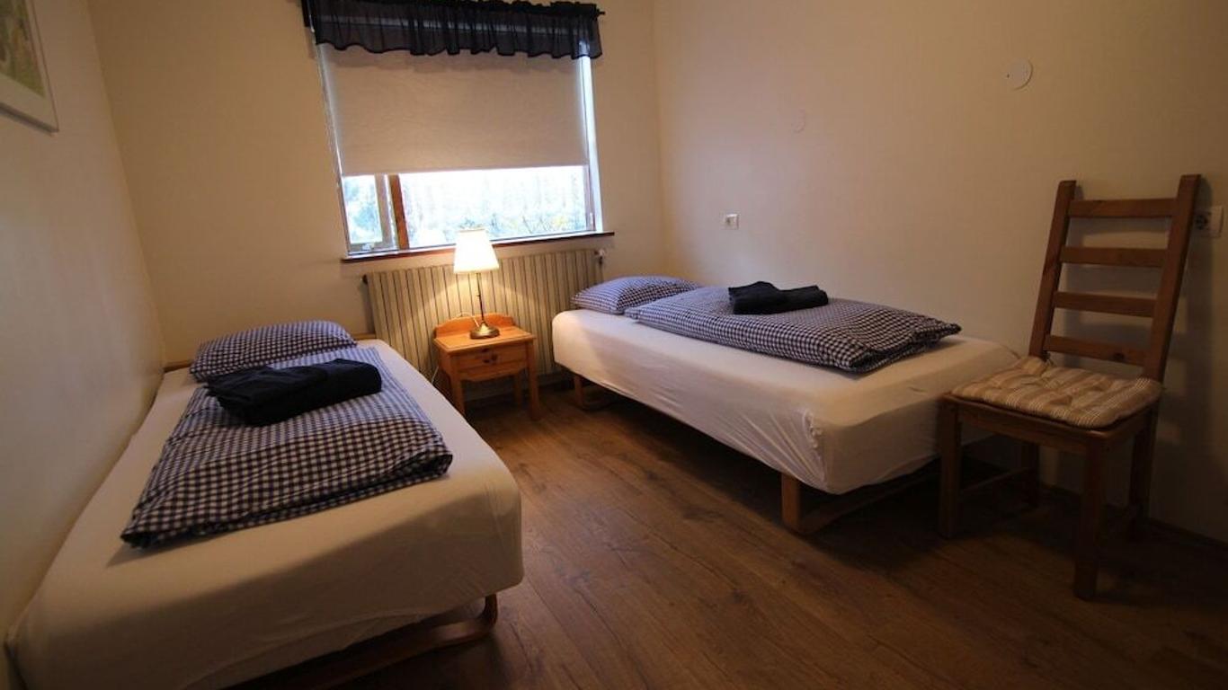 Cja Guesthouse