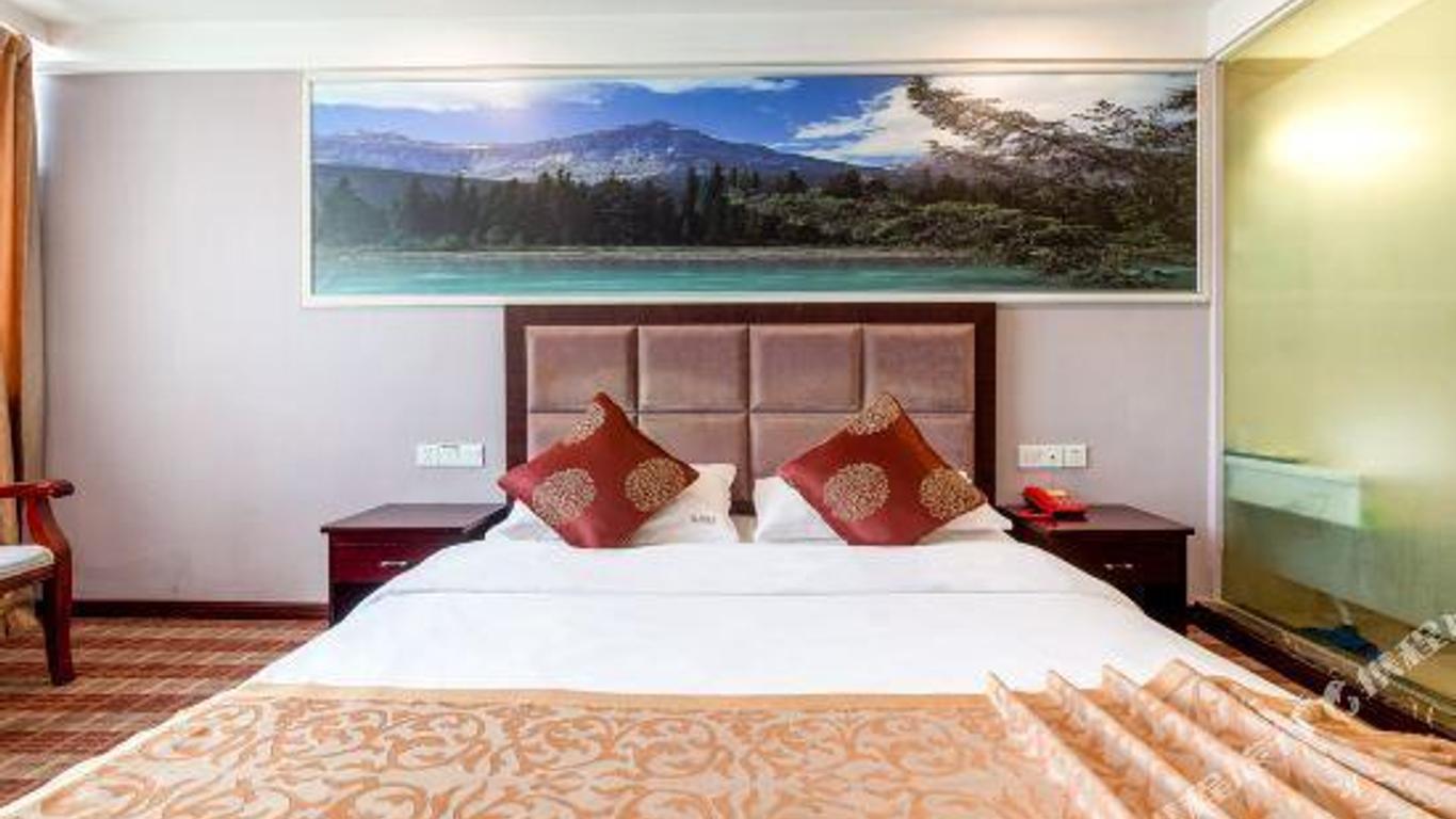 Heyue Hotel