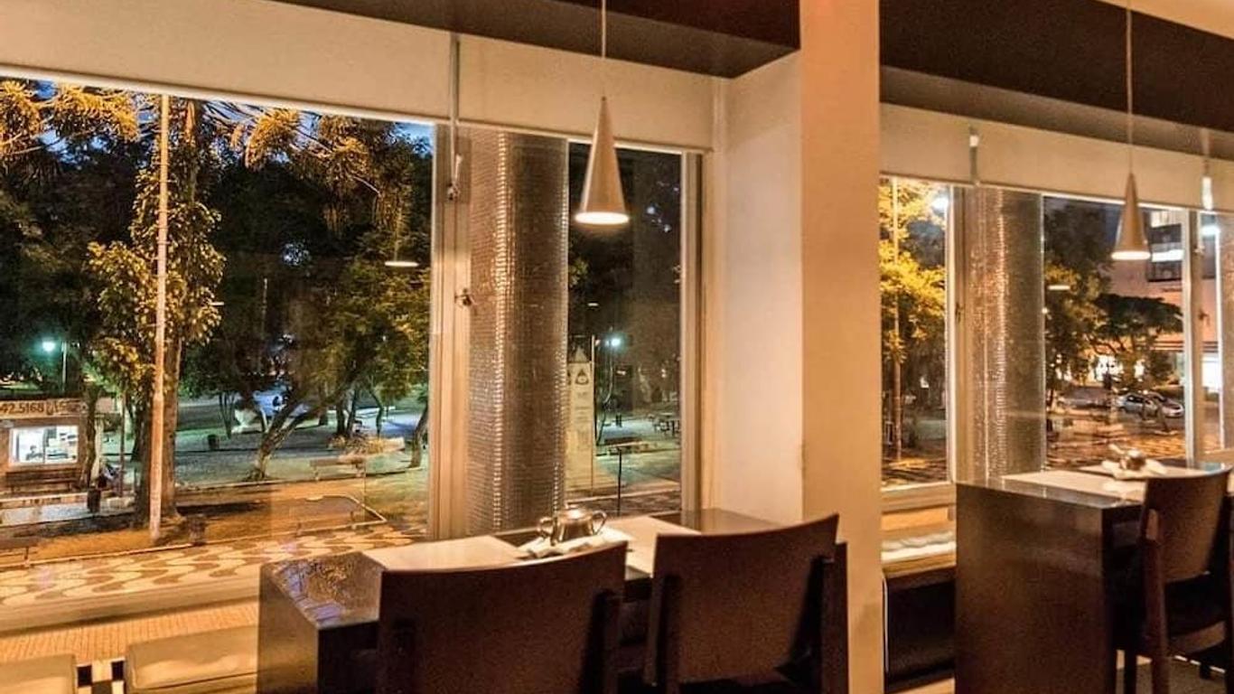 Hotel Obino Bage