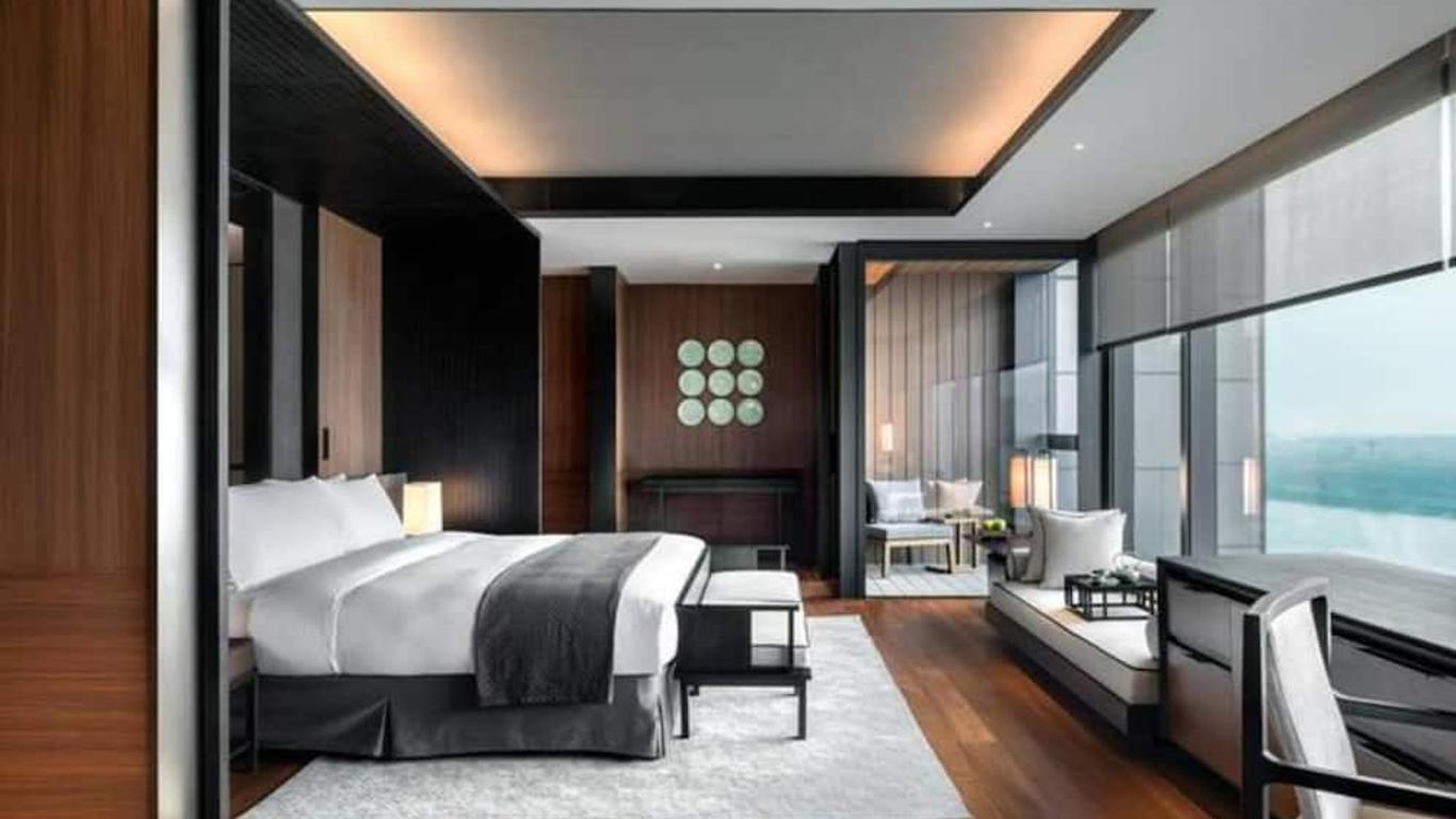 The Lalu Nanjing