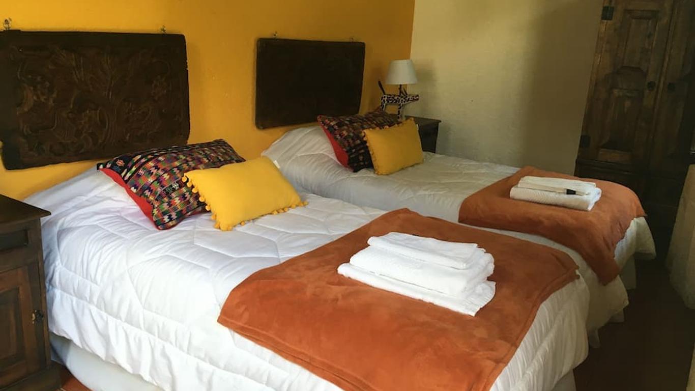 Hotel Casa Naranjo