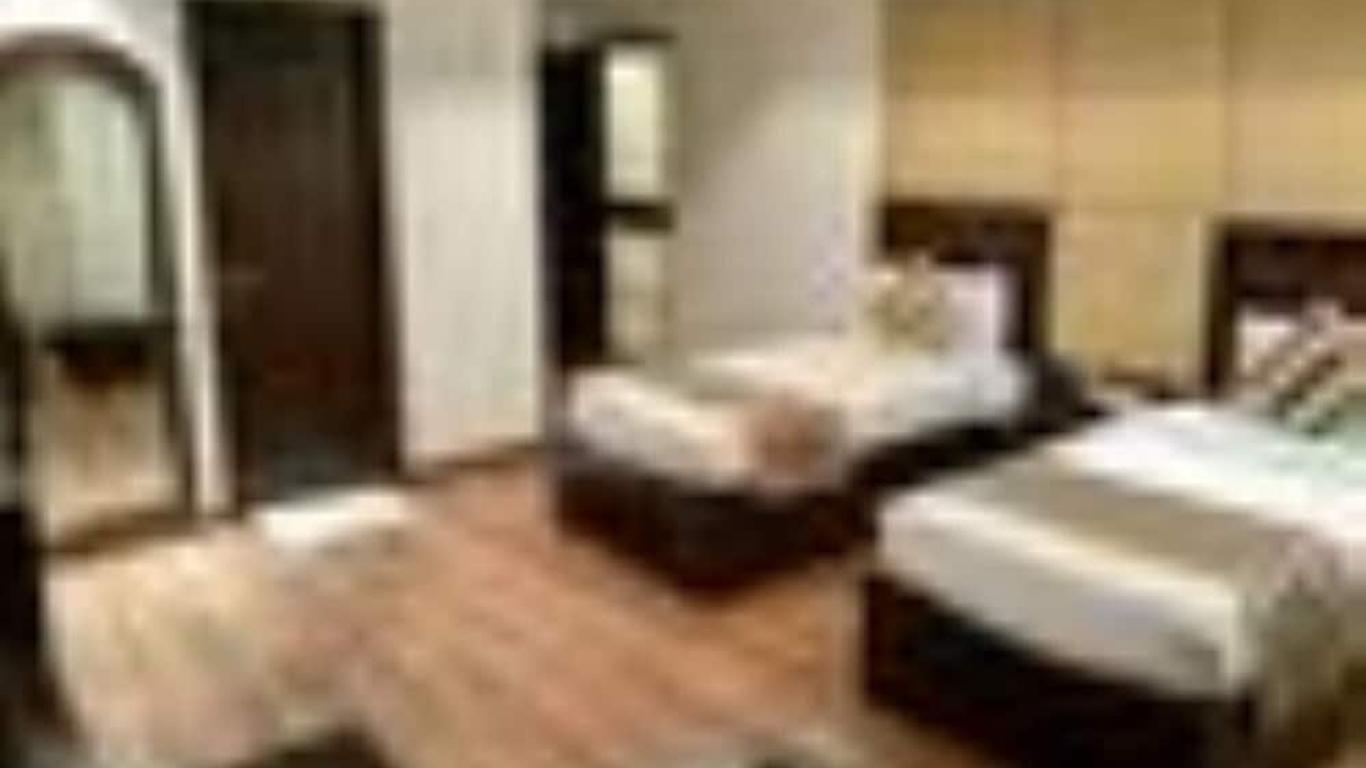 Hotel Aaron Castle (A Home away Home)