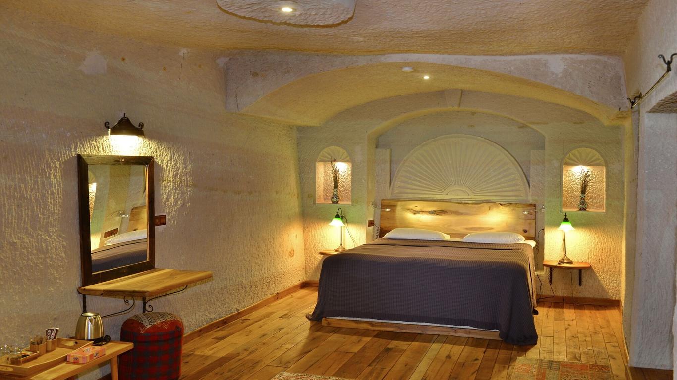 Seki Cave Suites