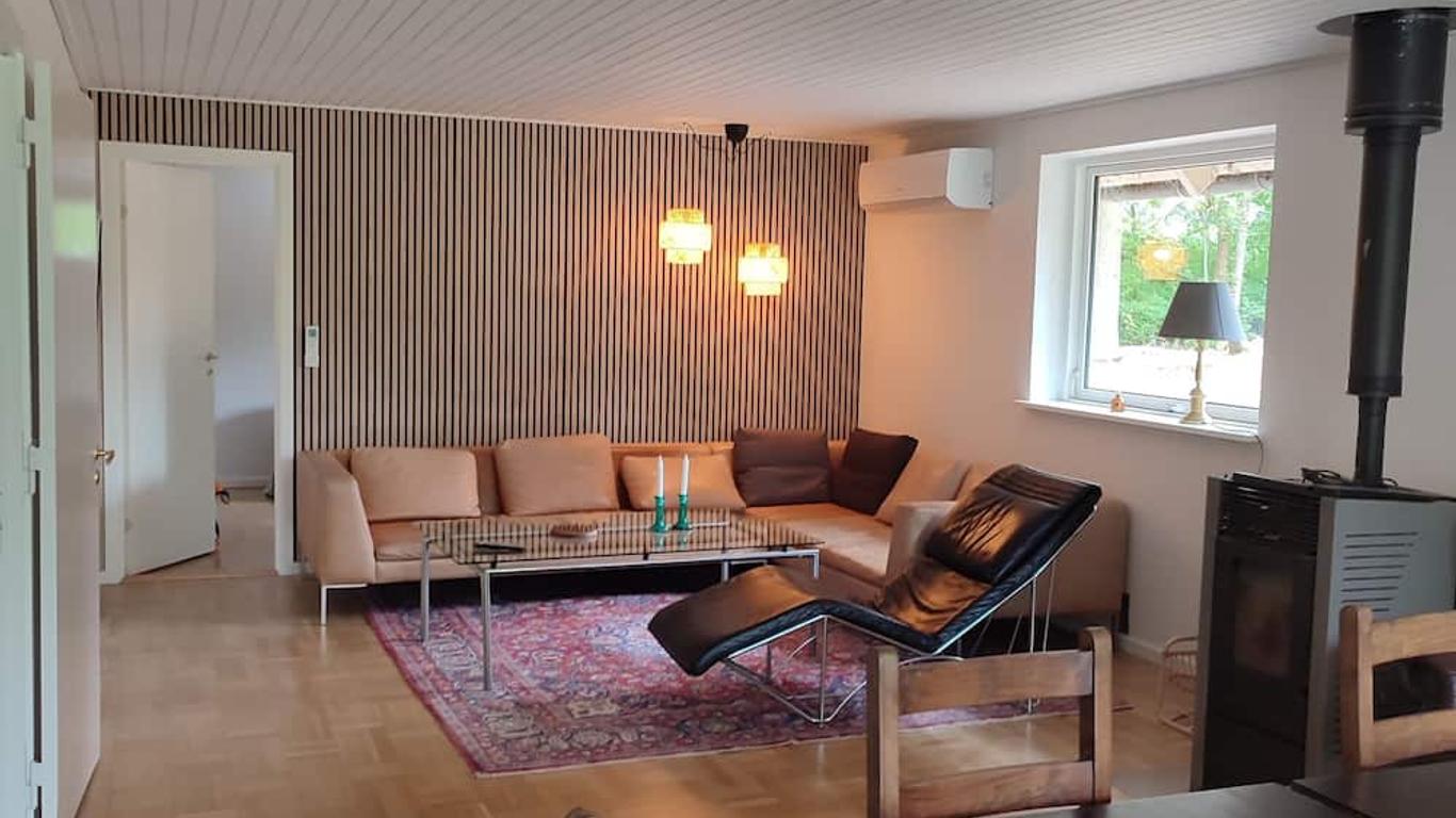 MidtGolf Guest house