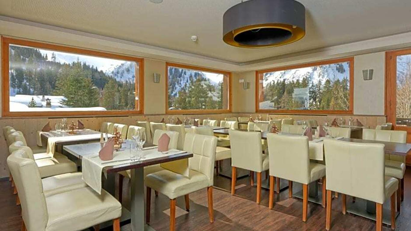 Hotel Edelweiss