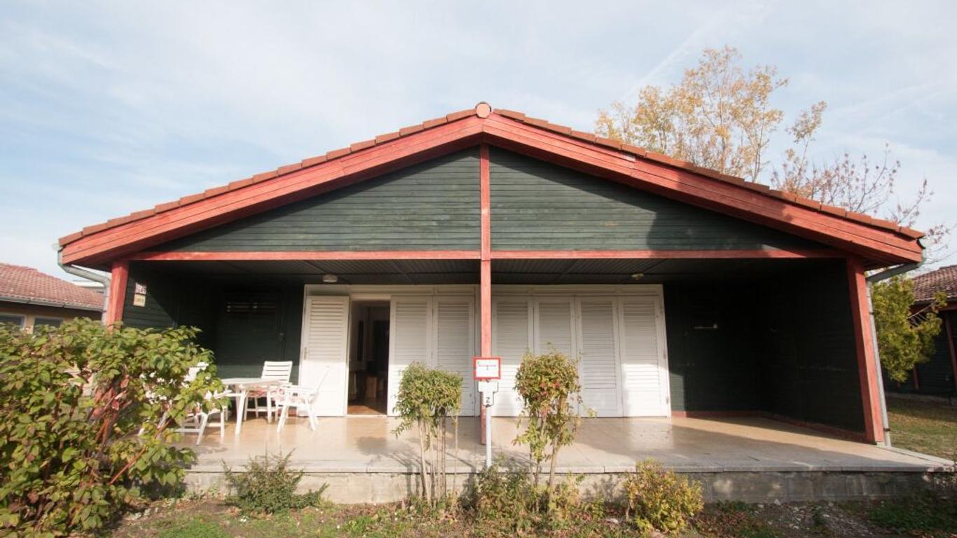 Aranypart Camping & Apartments