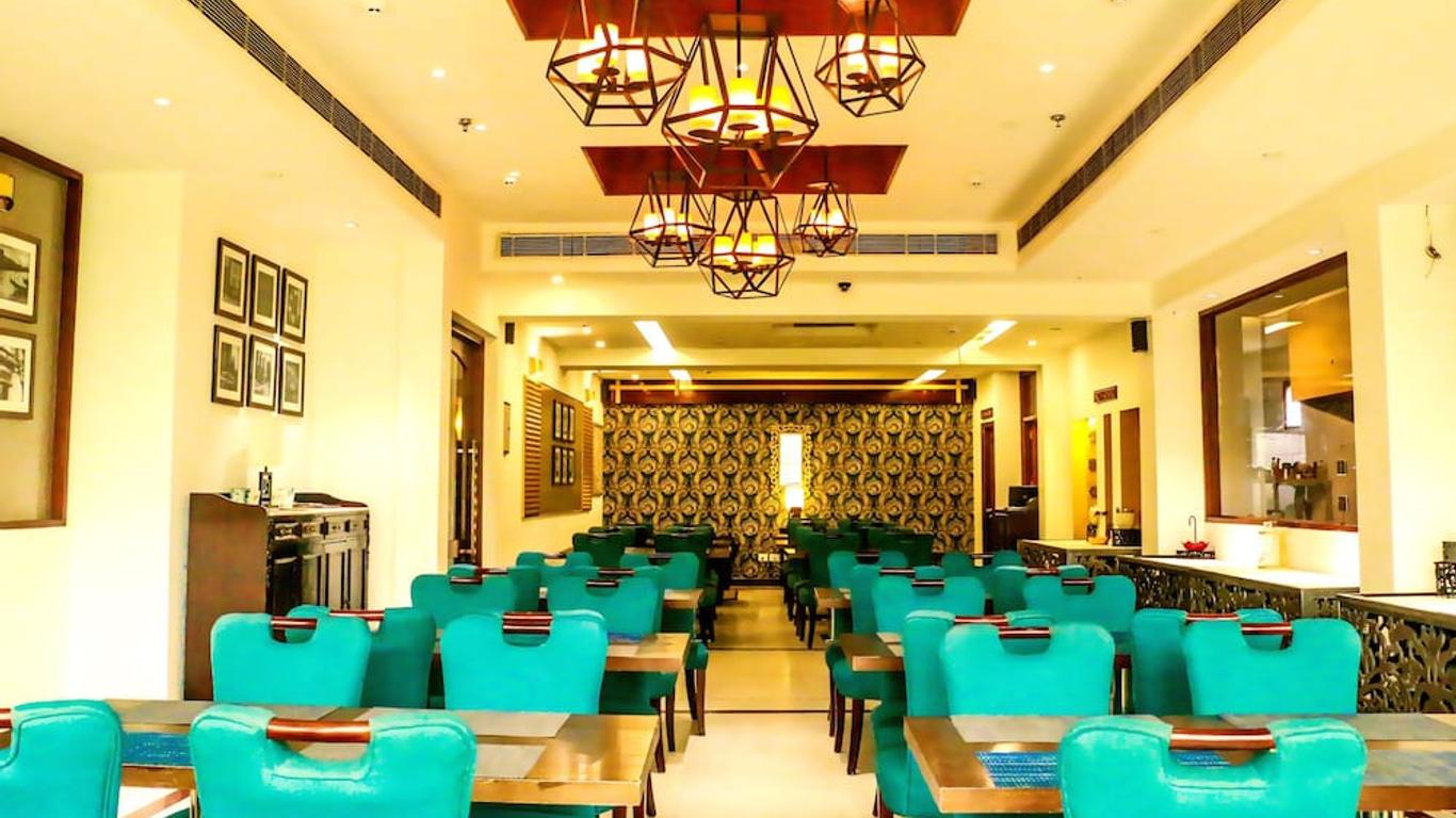 Hotel Ace Manor