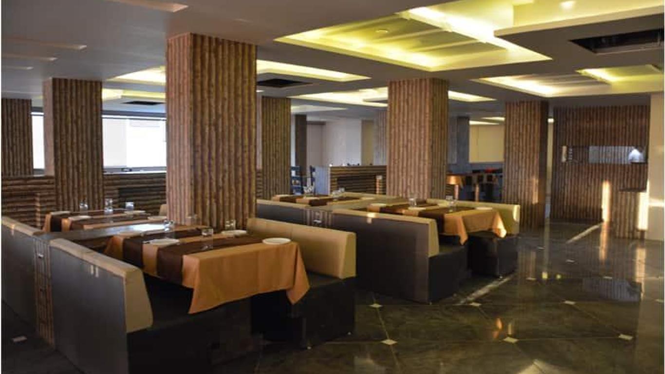 siddhant villa luxury hotel