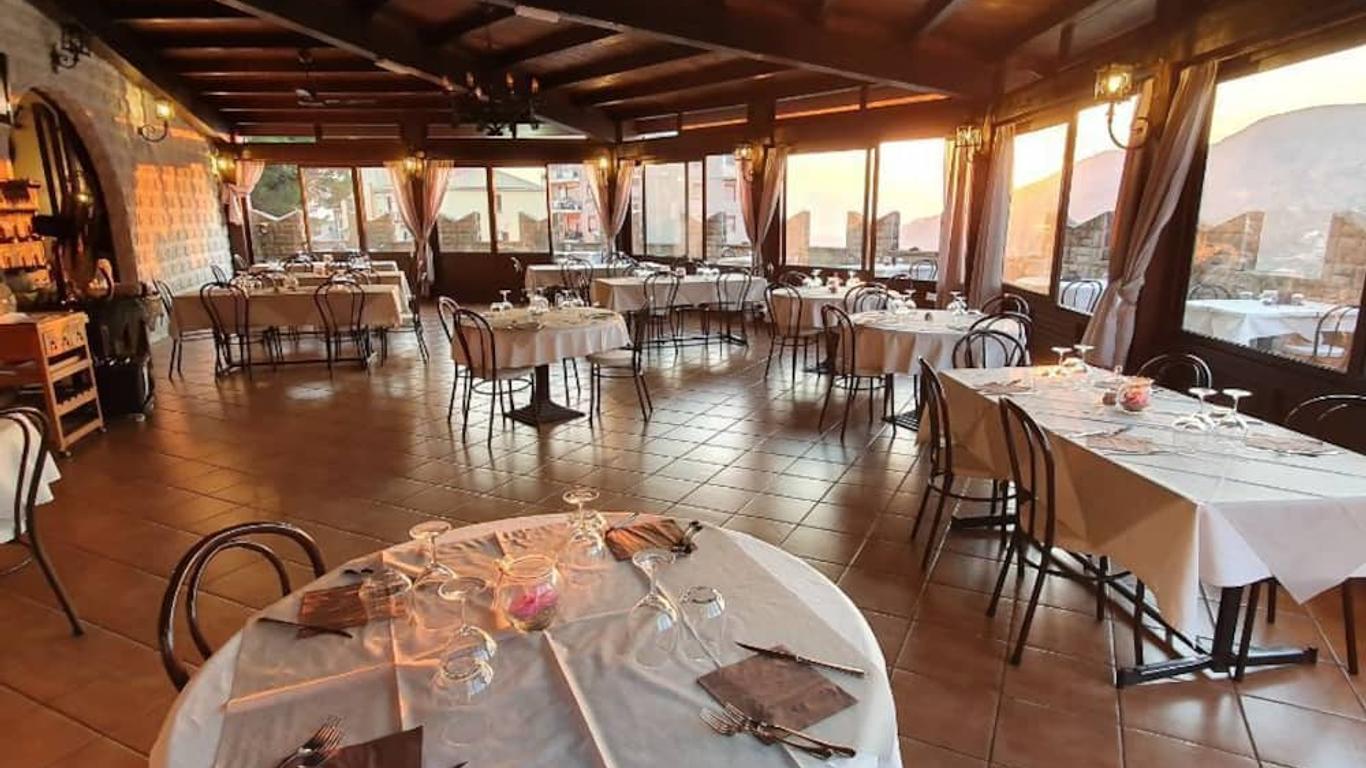 Hotel Castello DI Giuliano