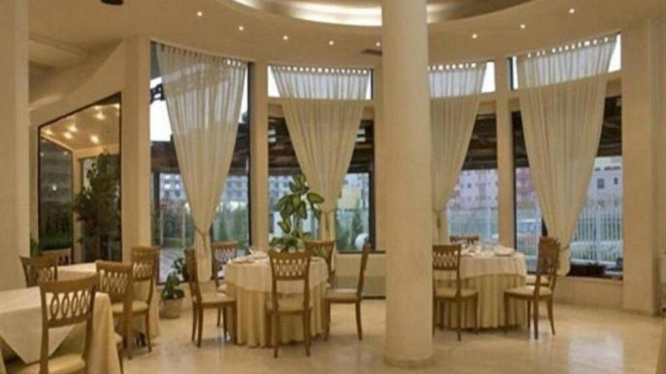 Akropoli Hotel