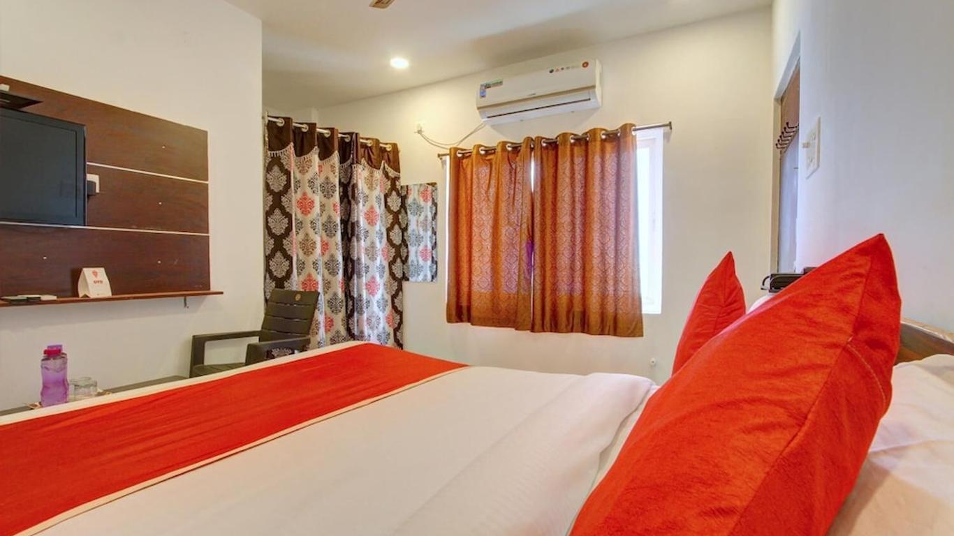 OYO 11670 Hotel Vishnu Priya Residency