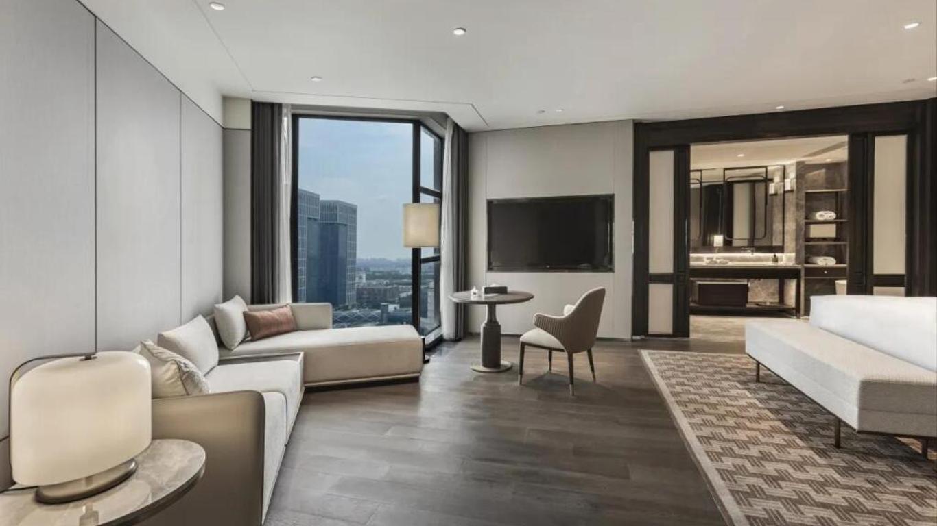 Grand New Century Hotel Jiashan Jiaxing