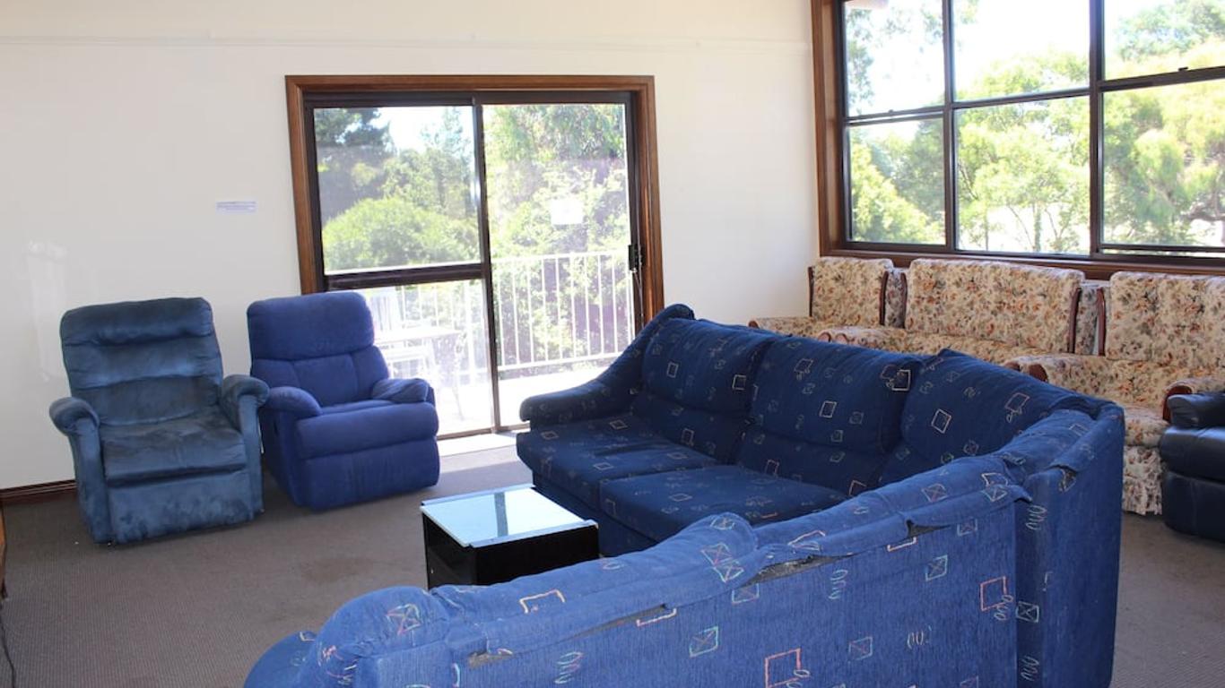 SJ Hostel