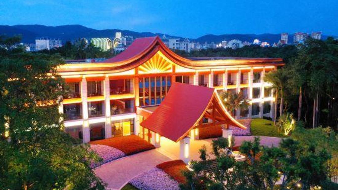 New Tai Garden Holiday Hotel