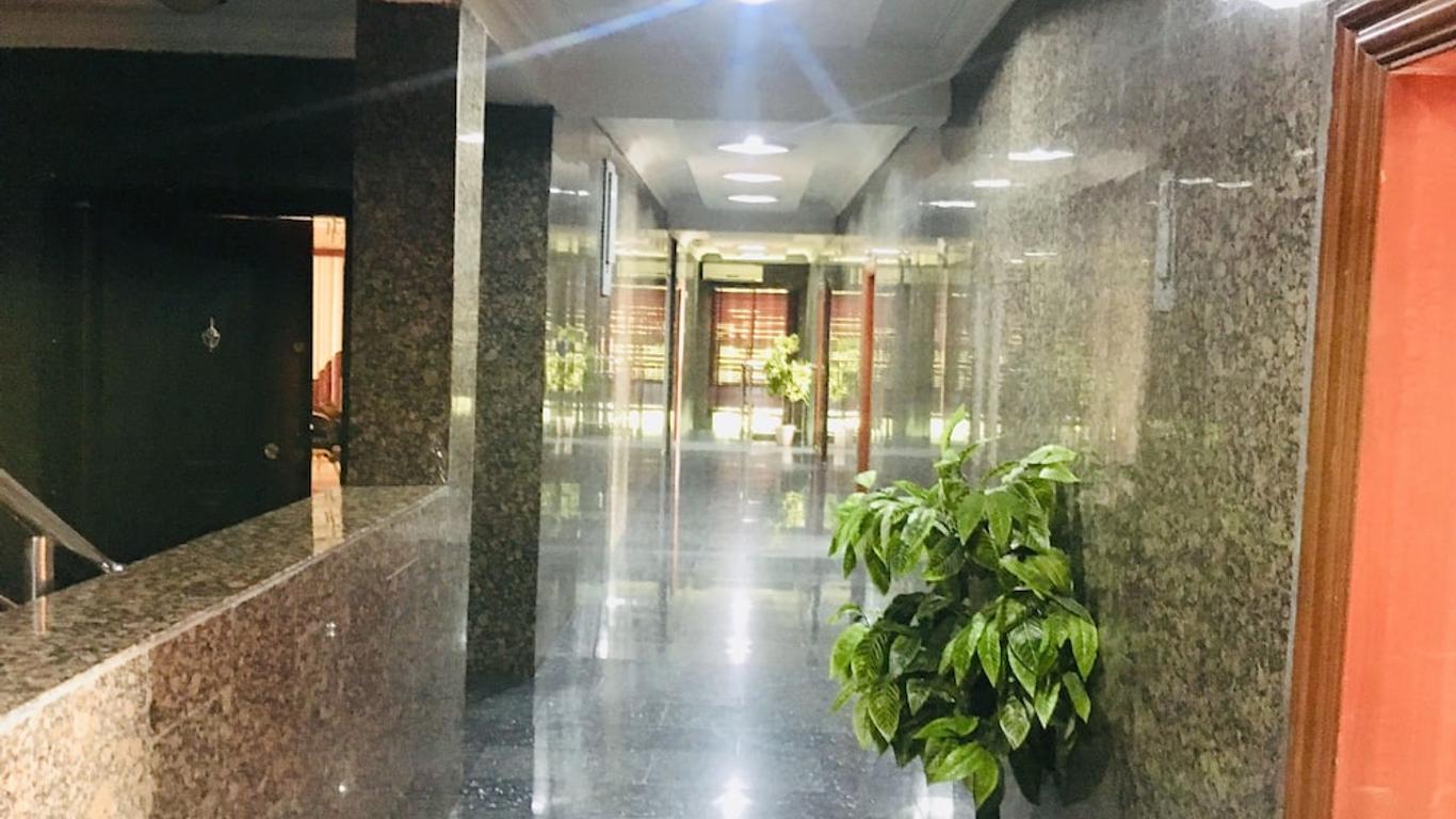 Hymax Grace Hotel and Suites