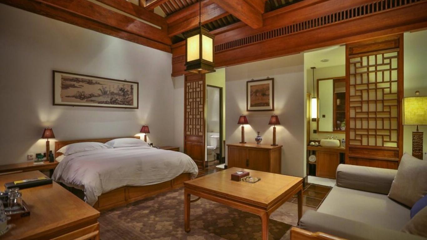 Chengde Imperial Mountain Resort