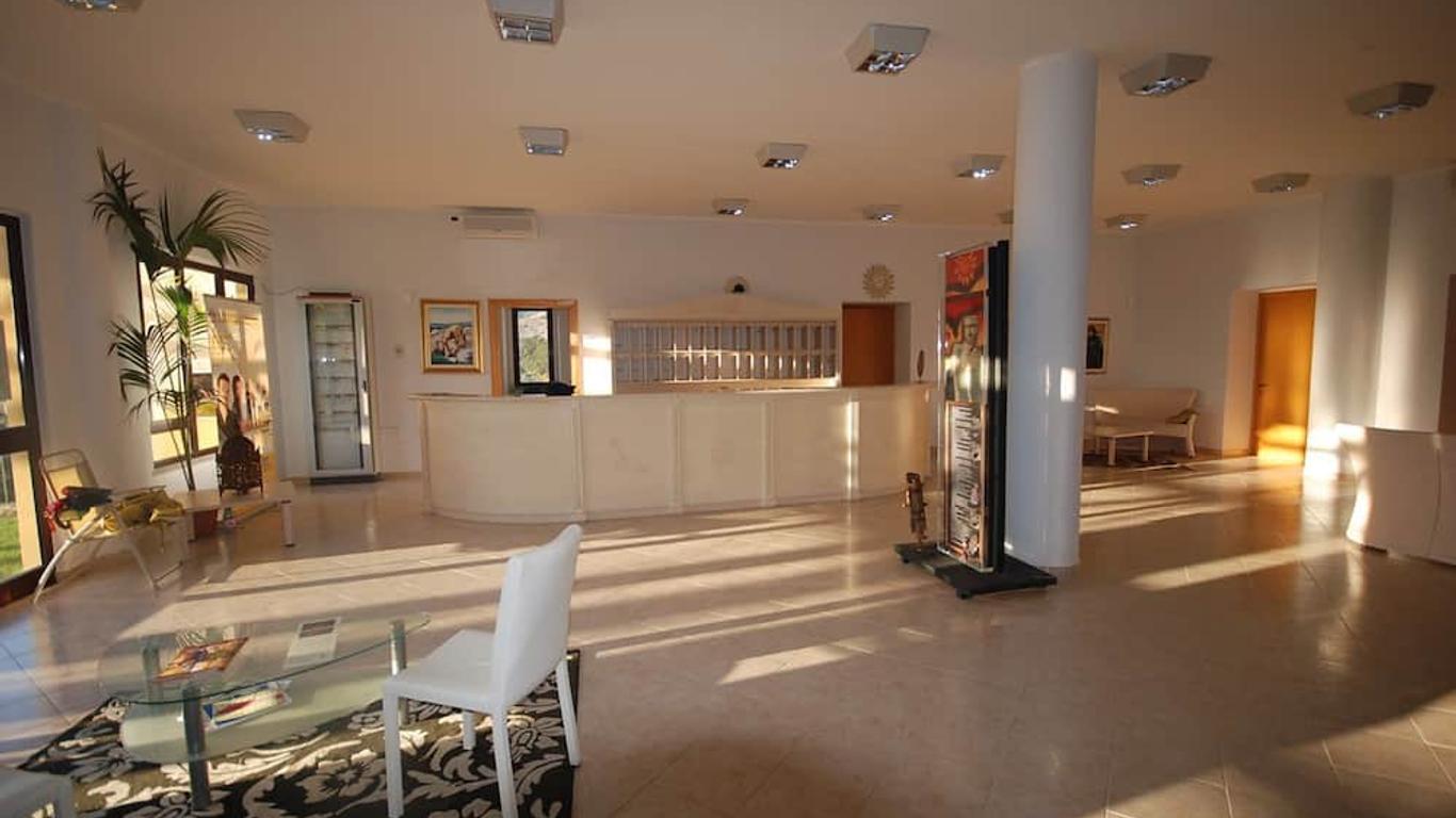 Hostel Argentiera Inn